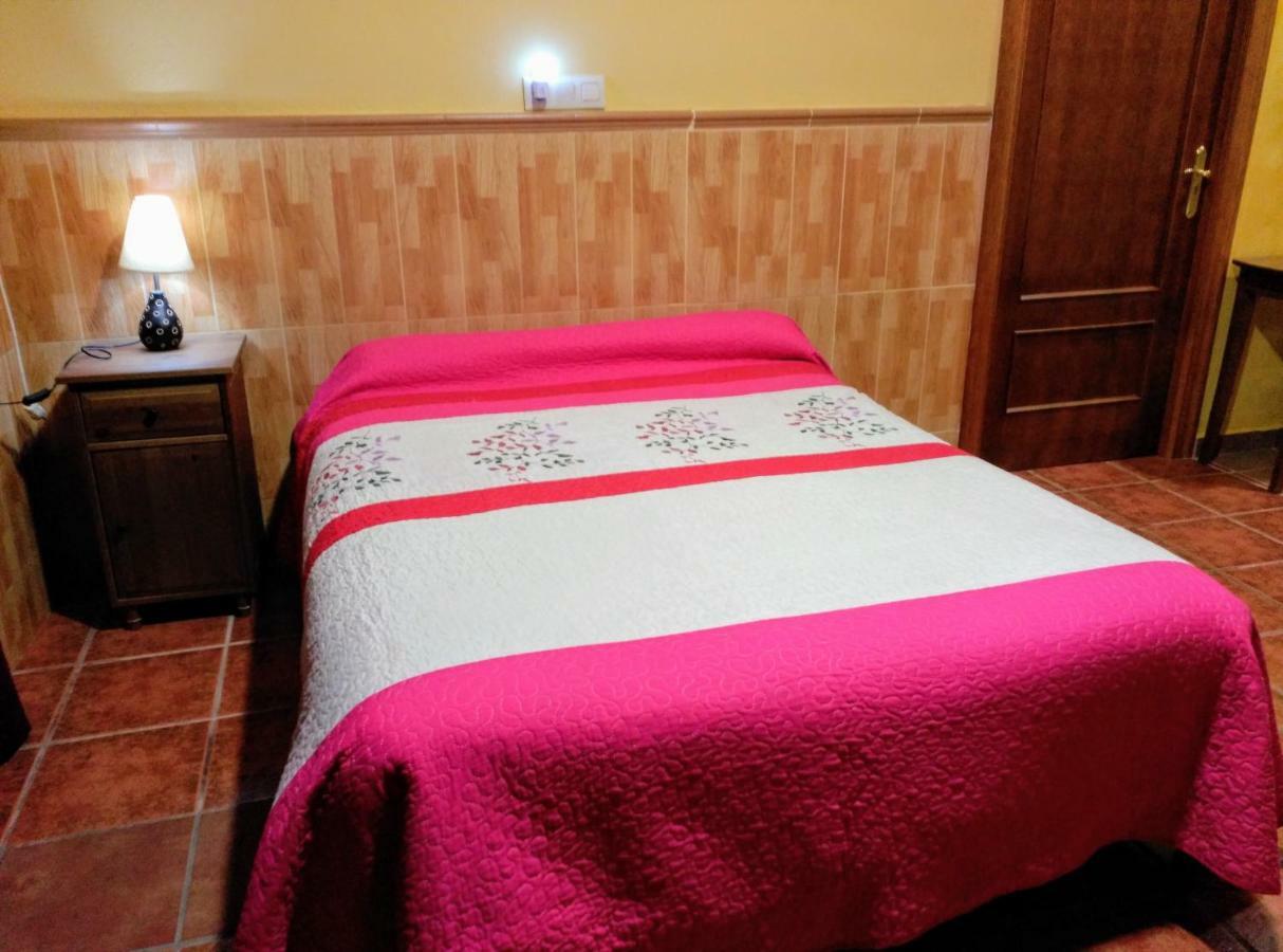 Pensjonat La Derrubia Villamalea Zewnętrze zdjęcie
